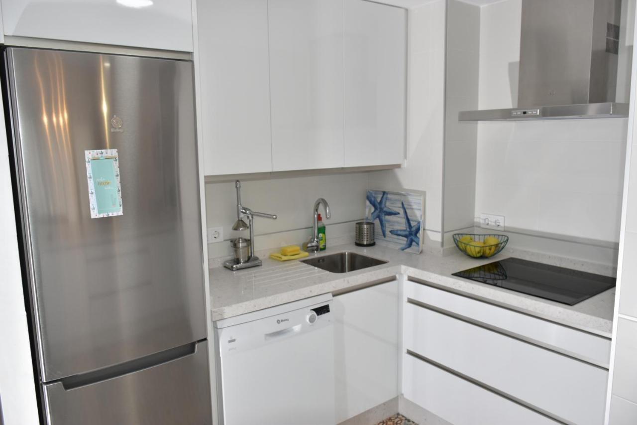 Spectacular Apartment 8 Pax/4 Rooms & Free Parking มาลากา ภายนอก รูปภาพ